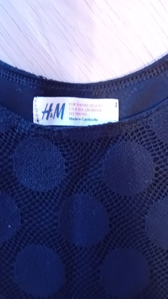 Śliczna czarna sukienka święta H&M rozmiar 134