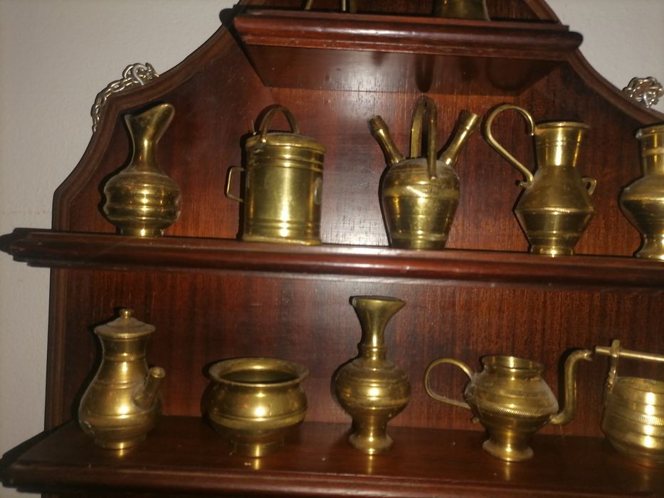 Coleção minitura de cobre 56 €