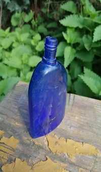 Stara butelka kobaltowa