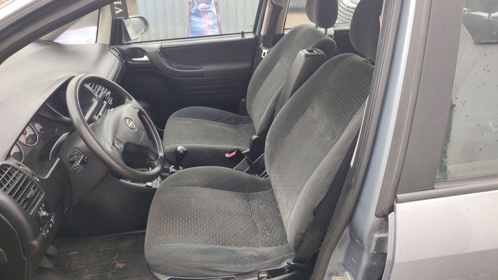 Opel Zafira 1.8 LPG 2003r