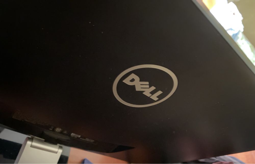 Монитор Dell продам