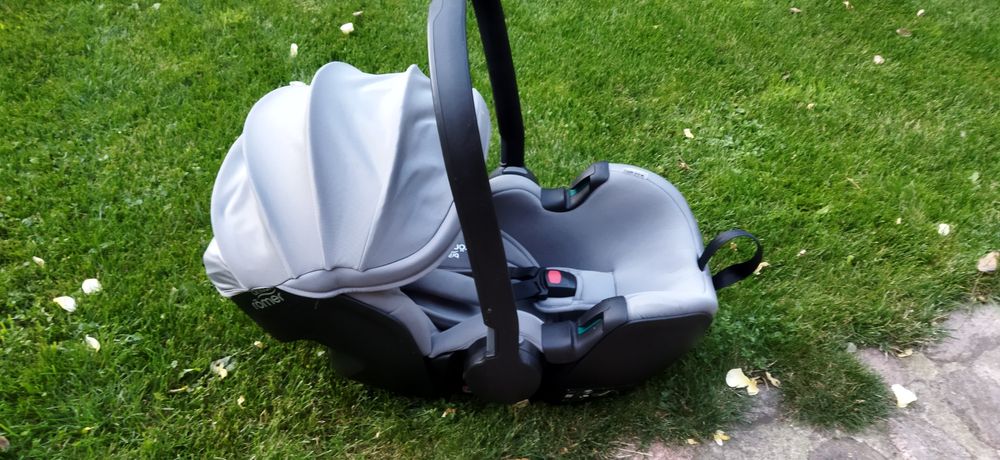 Nosidełko/fotelik samochodowy Britax Romer baby-Safe pro