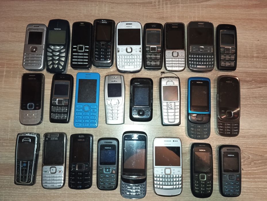 Nokia zestaw telefonów 25-sztuk
