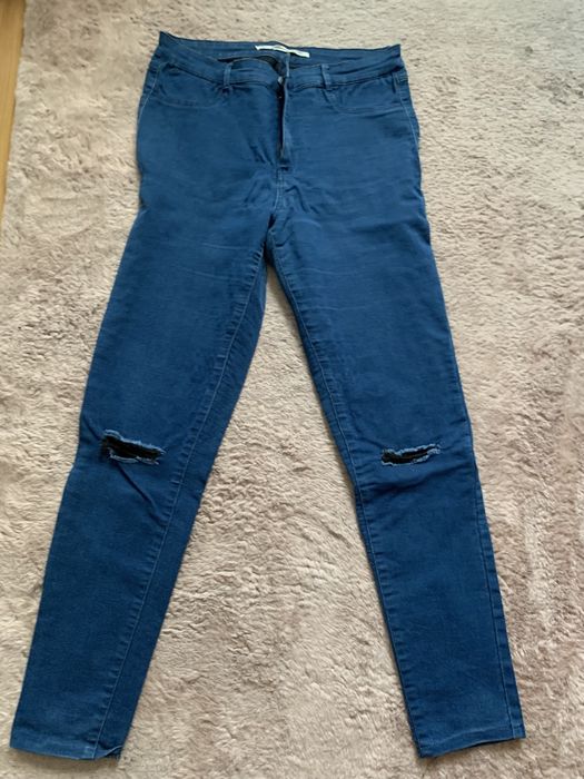 Spodnie jeansowe zara
