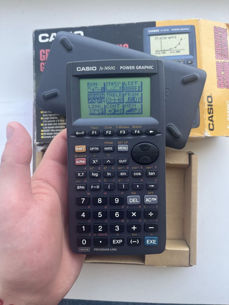 Casio fx-7450G.