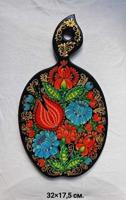 Кухонна дощечка з петриківським розписом