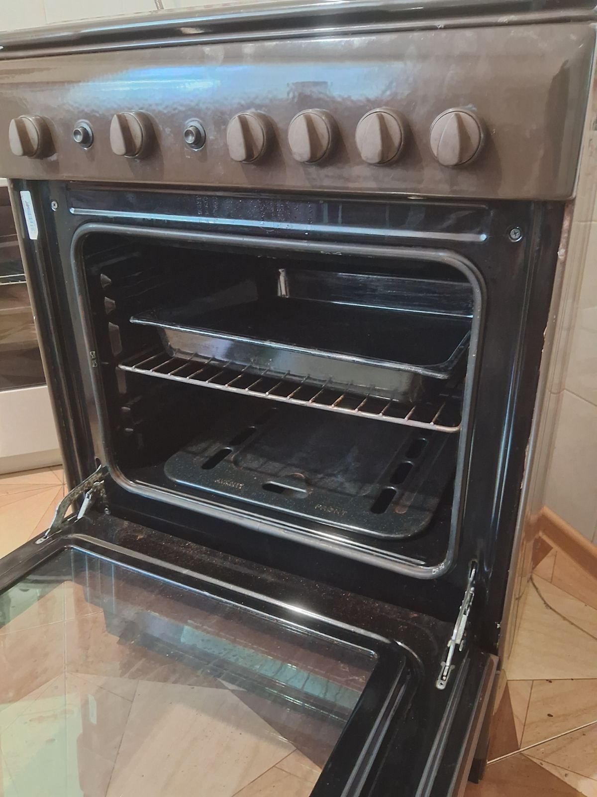 Газова плита 60см INDESIT