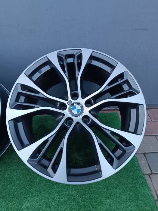 Оригінальні диски R21 BMW X5 F15 X6 F16 E70 599 M Style