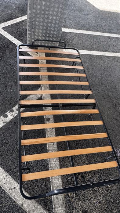 Cama de solteiro + colchão