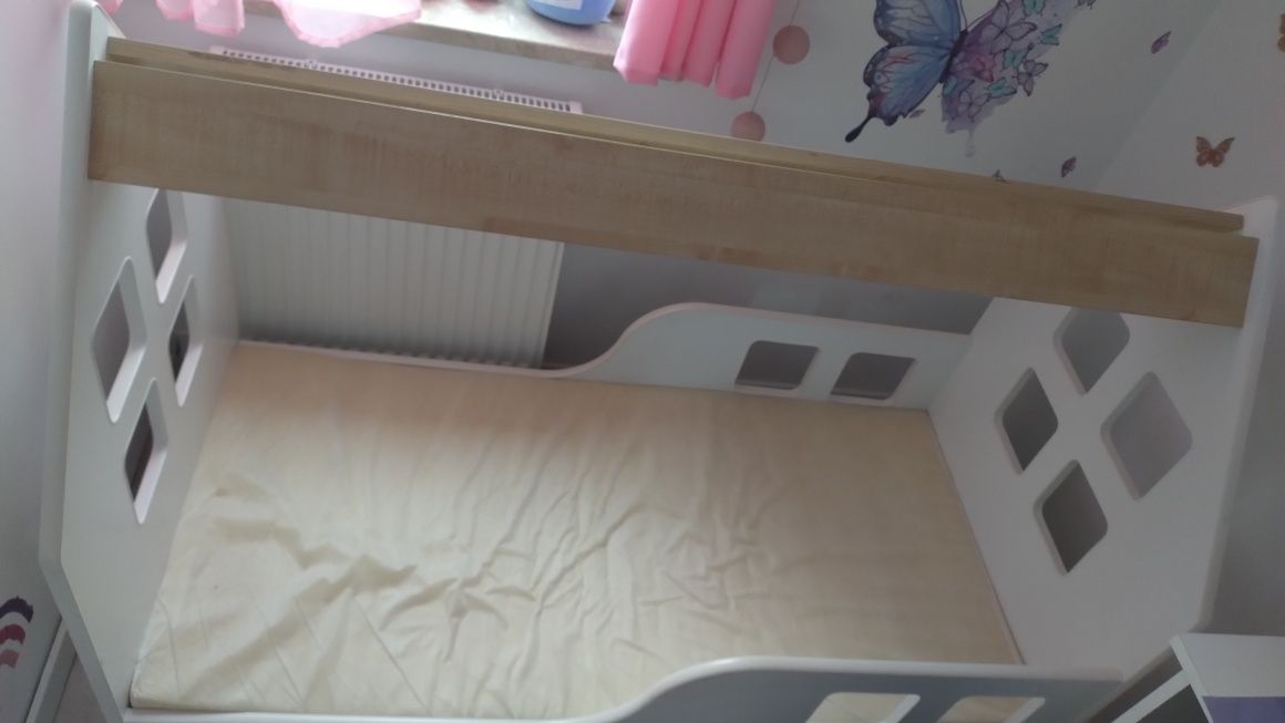 Łóżko domek dla dziecka