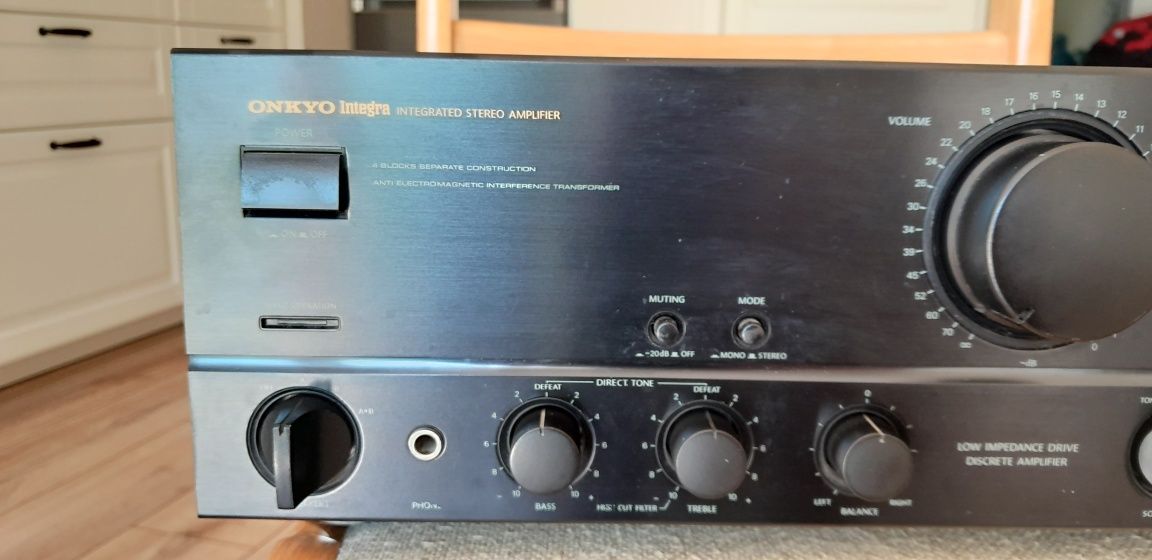 Wzmacniacz onkyo 8670