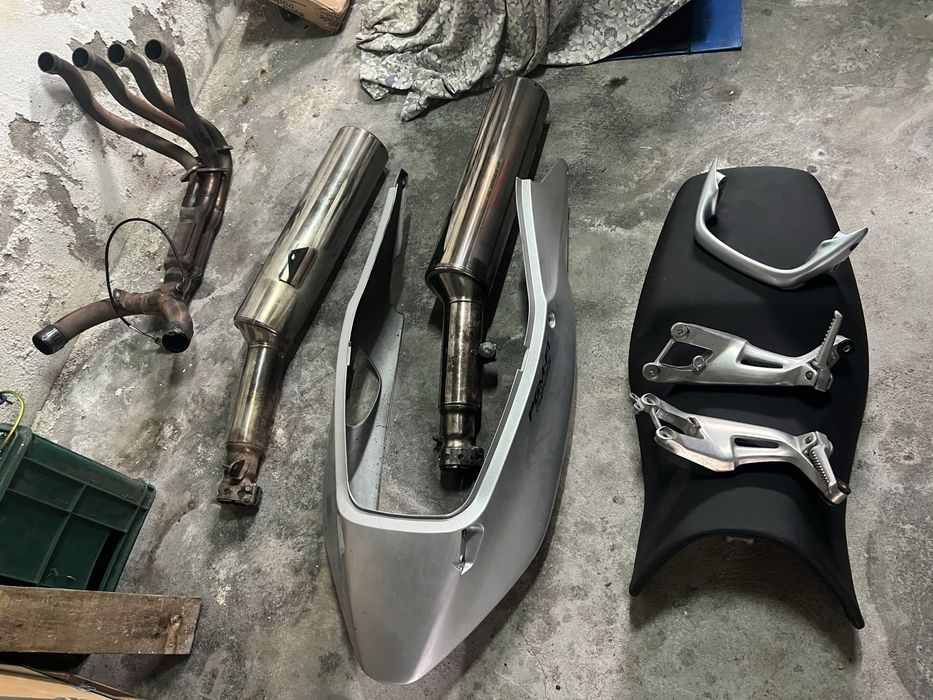 Honda CBR 1100 XX peças