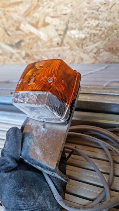 Kierunki kierunkowskazy LIEBHERR