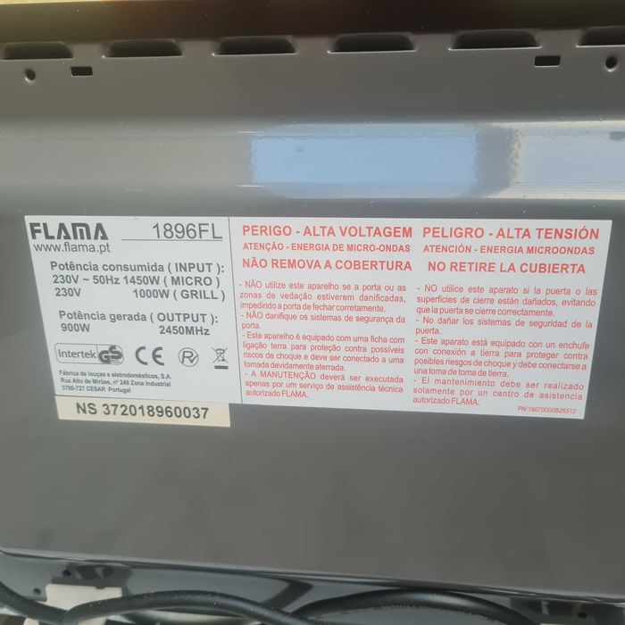 Microondas Flama preto 1000w C/grill