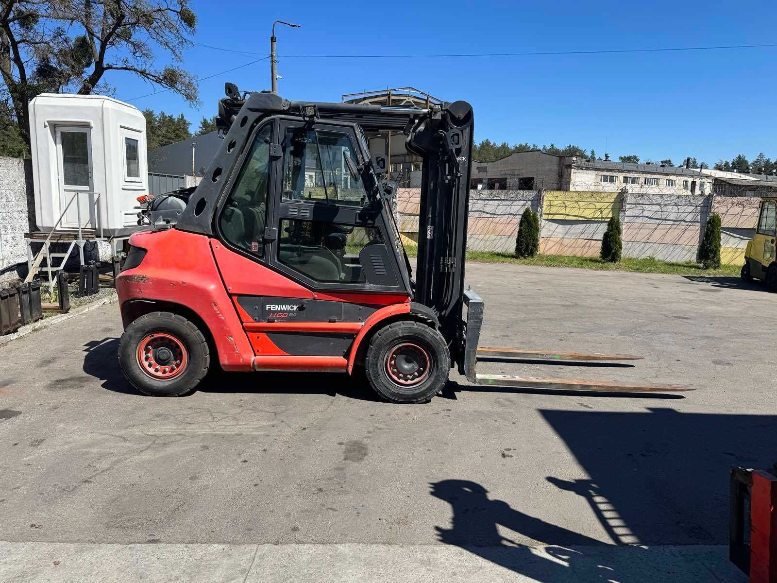 Навантажувач вилковий Linde H60T-03
