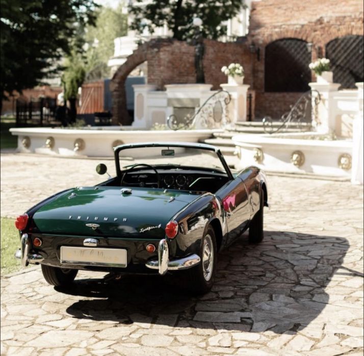 samochód do ślubu|na sesję Triumph Spitfire retro cabrio klasyk polska