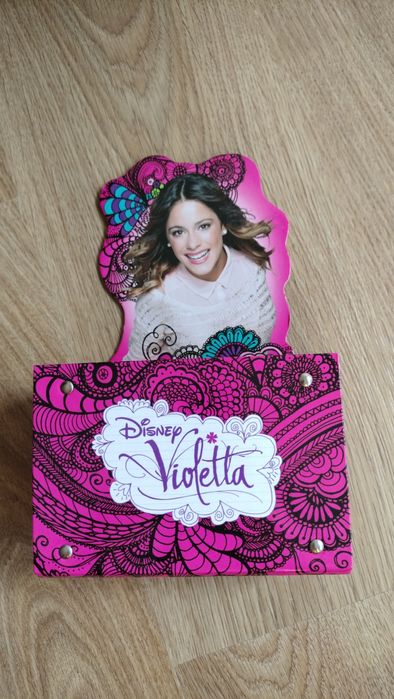 conjunto de bloco de notas+porta canetas da violetta