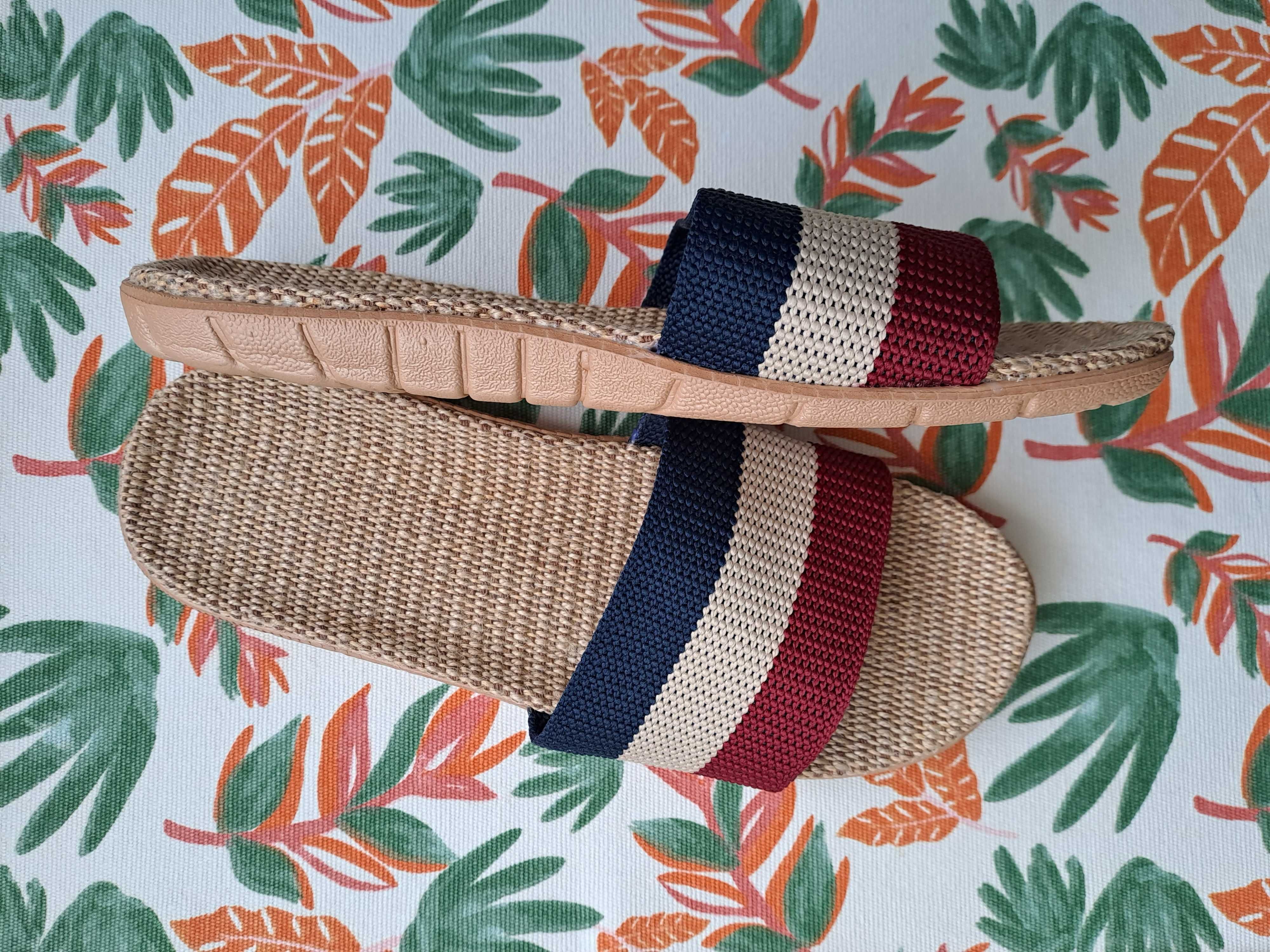 Lekkie klapki letnie z naturalną wkładką, w kolorowe paski, rozm. 40