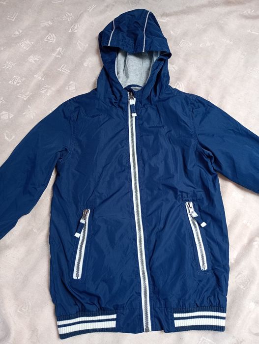 Курточка на ріст 128 см