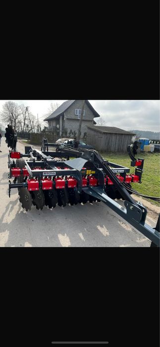 Brona talerzowa półzawieszana 1.8m2.0m2.2m2.5m2.7m3.0 m z hydropakiem
