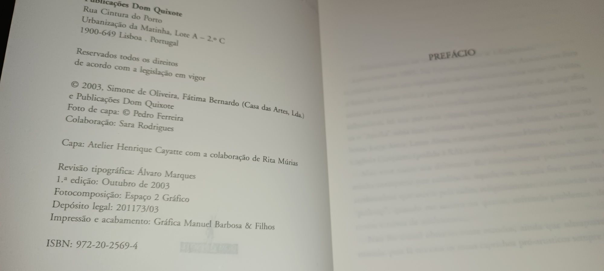 Livro: Nunca Ninguém Sabe A Batalha contra o cancro Simone de Oliveira