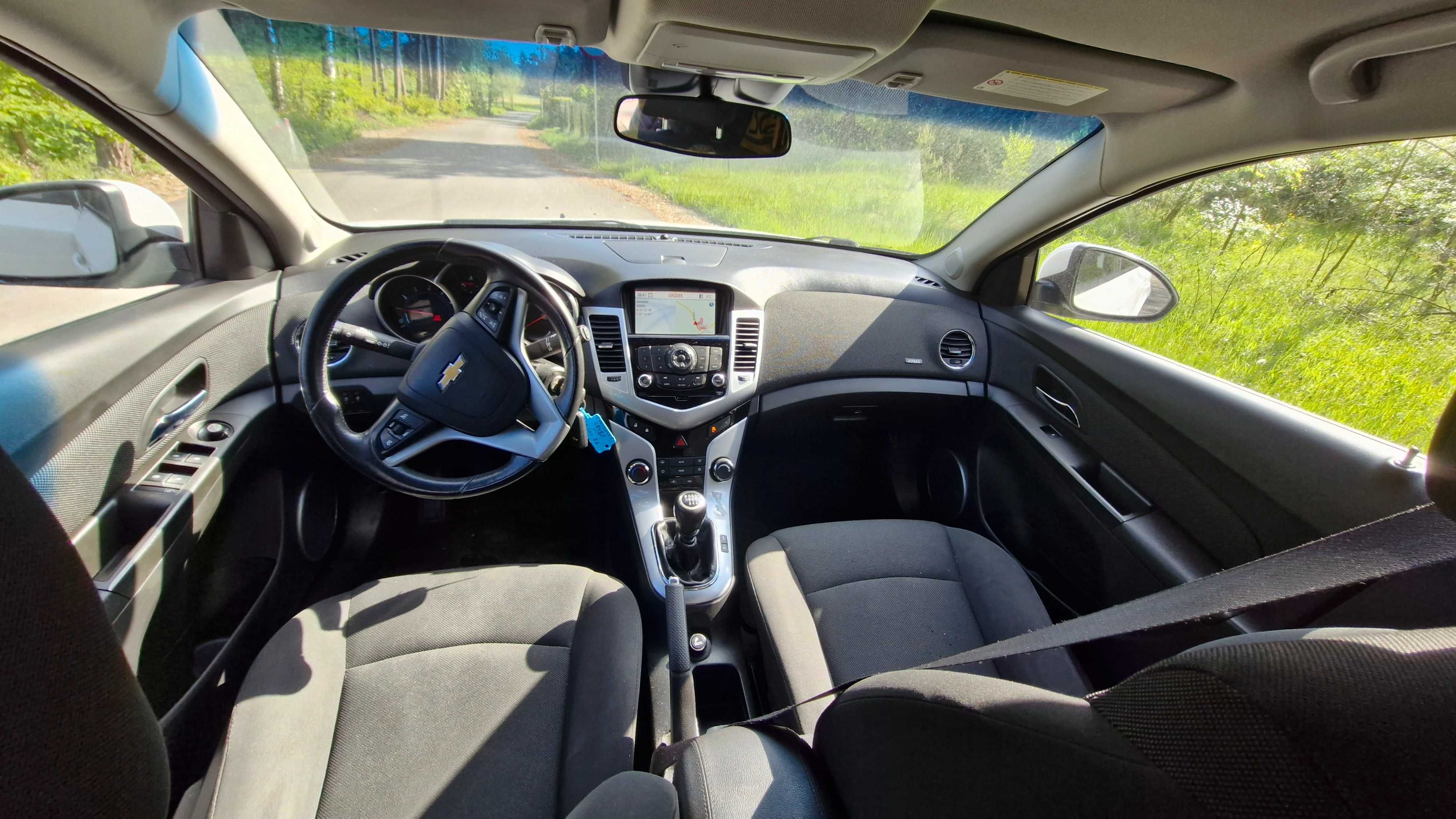 Chevtolet cruze 1.4 turbo okazja sprawdzony zarejestrowany