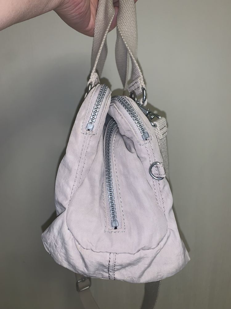 Сумка  Kipling   В ідеальному стані