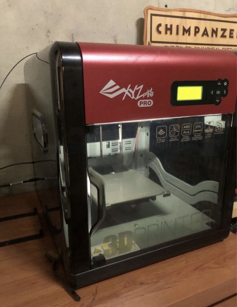 Impressora 3D XYZ Da Vinci 1.0 Pro 3 em 1