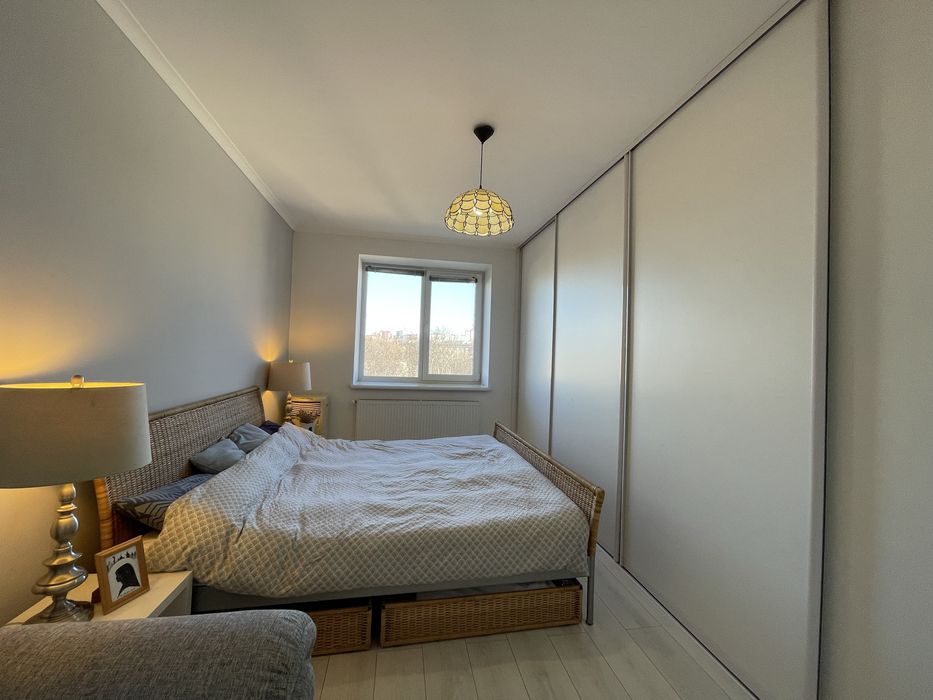 ЦЕНТР!Продаж простороі та світлої 2 кім квартири!