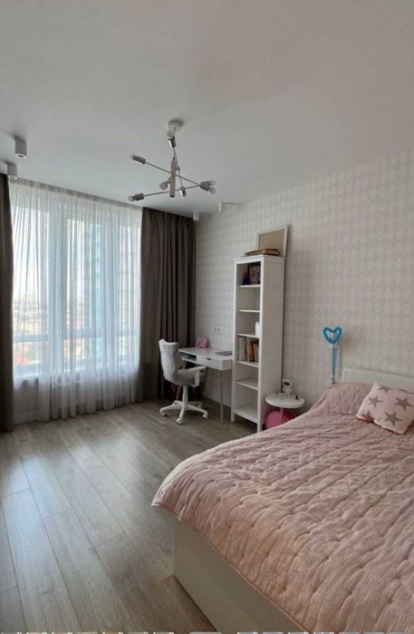 Продам 3 к. квартиру с качественным ремонтом в ЖК Омега