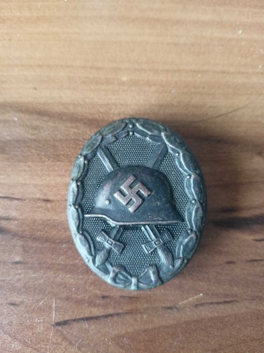 Czarna odznaka za rany