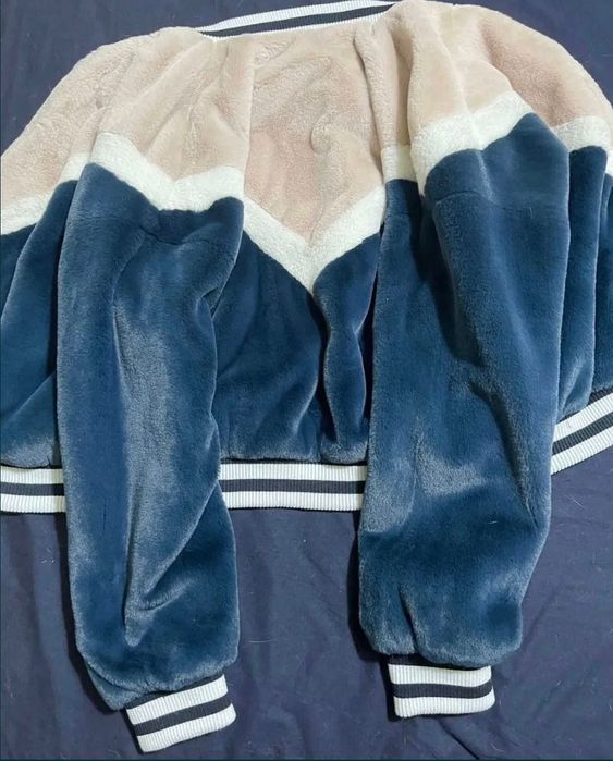 Casaco de pelo Lefties (novo)