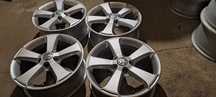 VW 1K8 NOWE ORG. Felgi 6,5J / 17" / 5x112 / ET39 Komplet 4 szt
