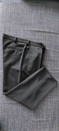 Spodnie męskie klasyczne firmy Lord khaki pas 92 cm