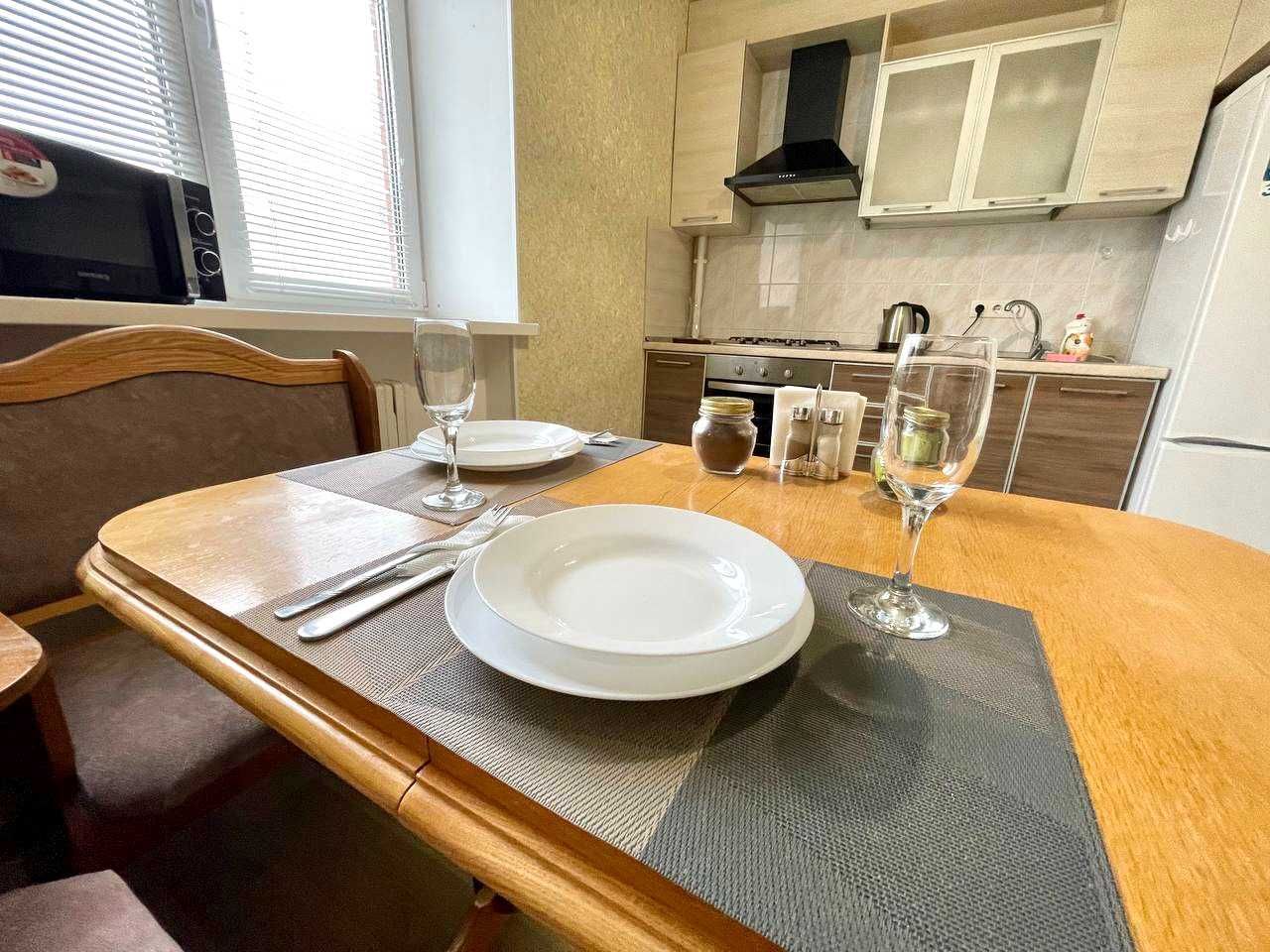 ApartPoltava Простора однокім. квартира ПОДОБОВО біля стадіону ВОРСКЛА