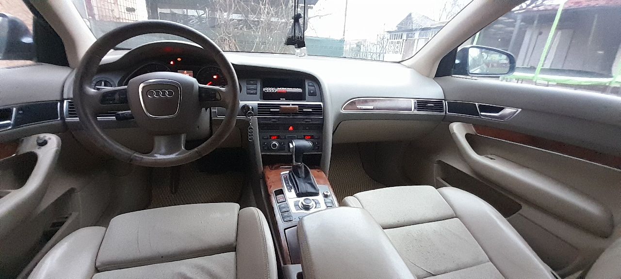 Audi a6 c6.             ..