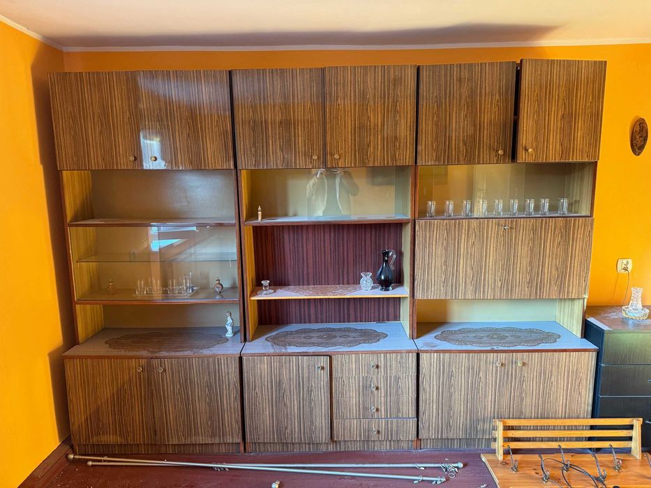 Oddam za darmo regały i meblościanki,  Sępolno