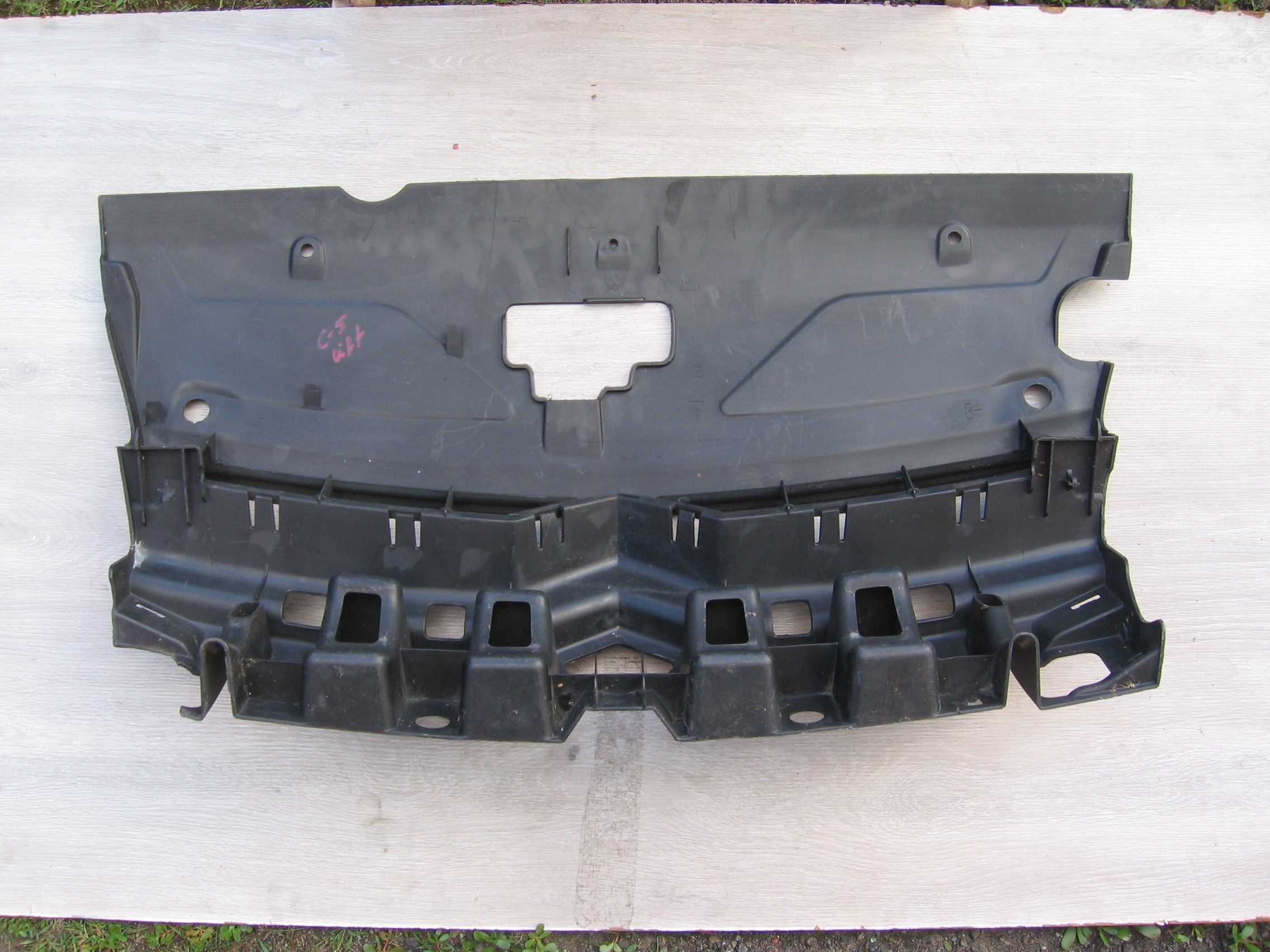 Osłona grill zderzaka przód Citroen C5 I lift 04-08