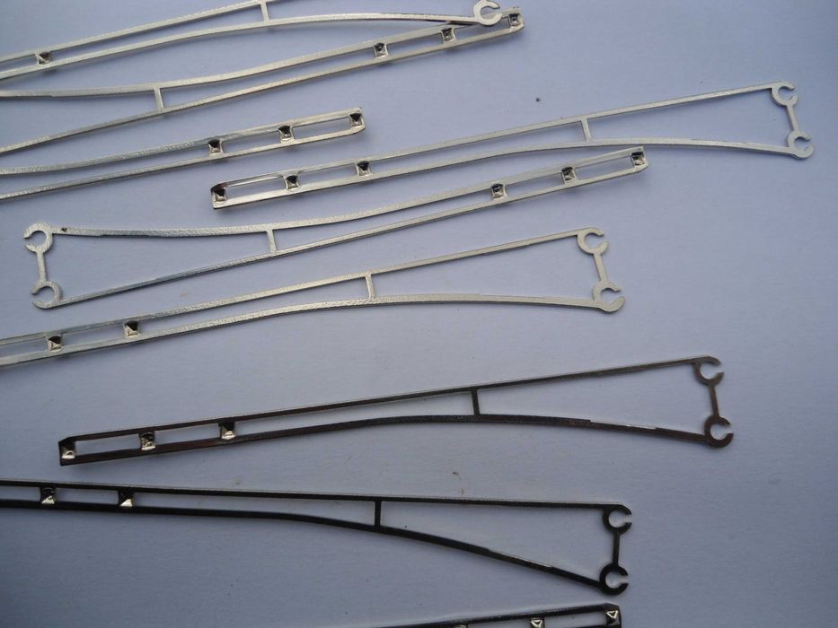 1:87 ELECTROTREN 263 - Catenária de extenção de compensadores 10 unid
