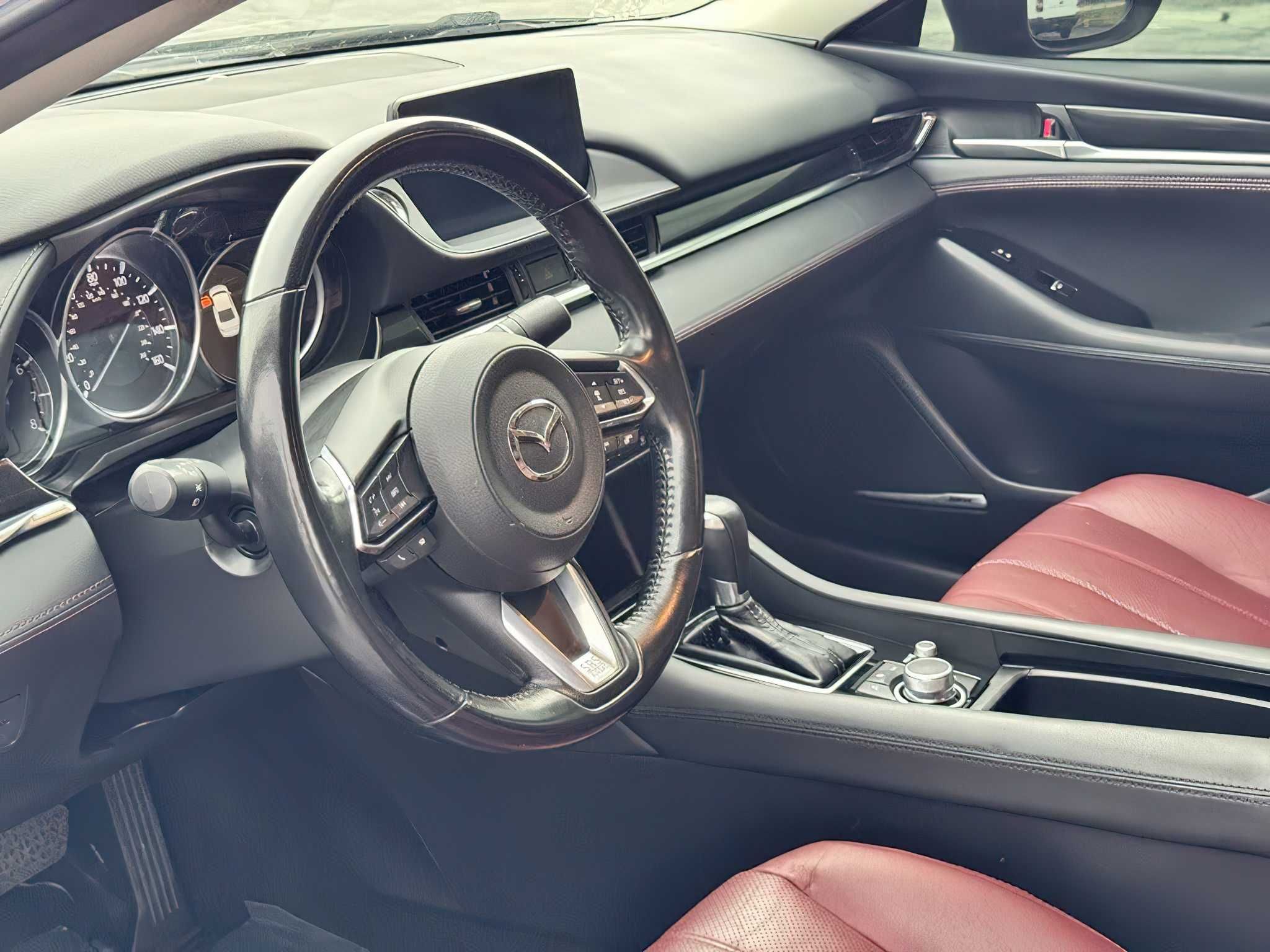 Mazda 6     2021