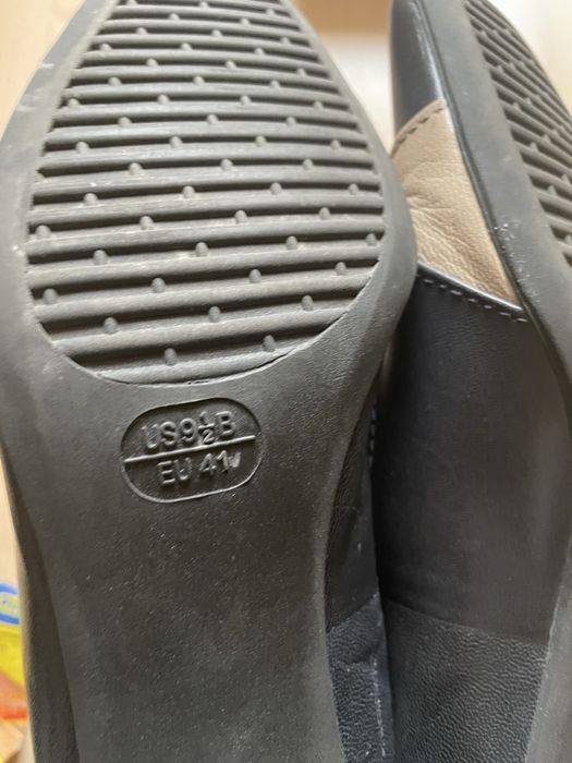 Czółenka Venezia rozmiar 41