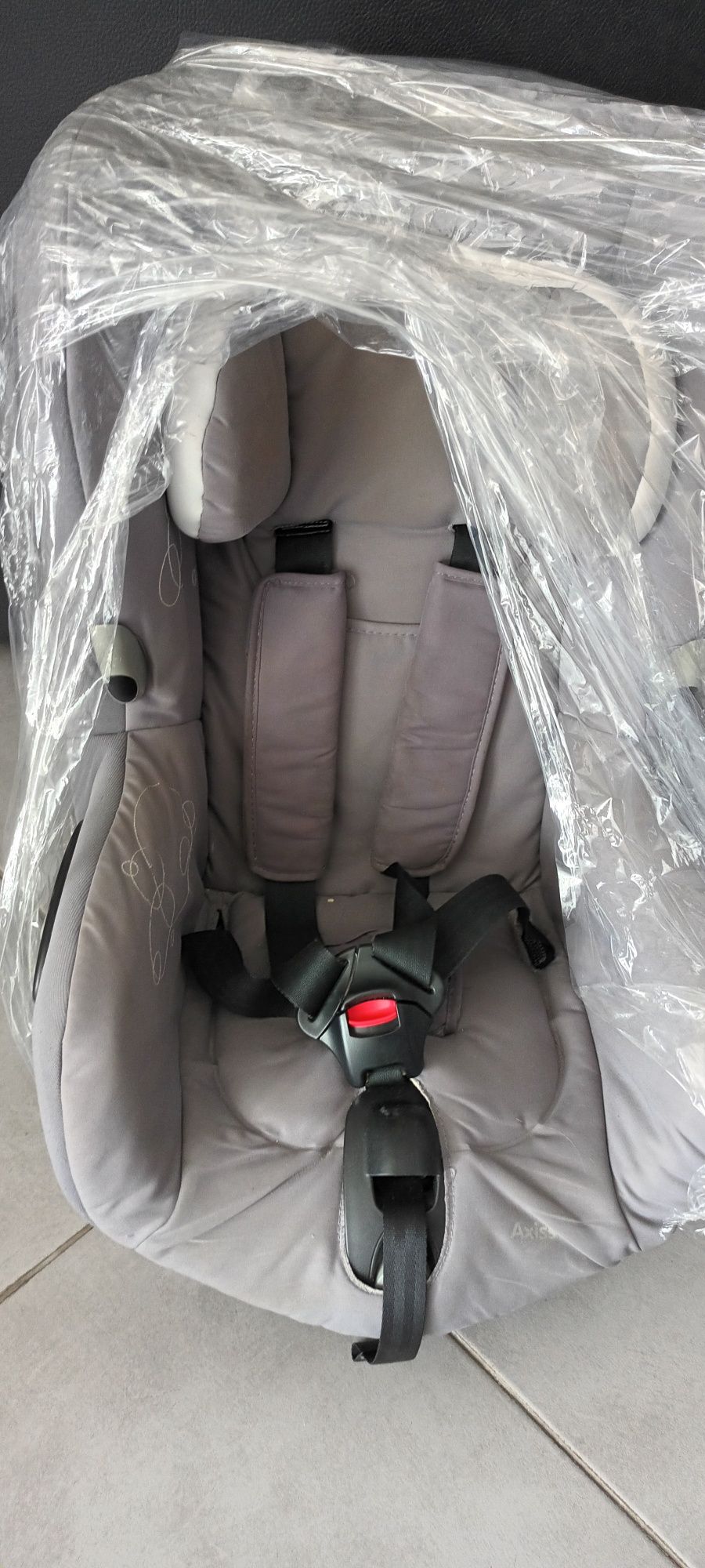 Vendo Cadeira  auto giratória
