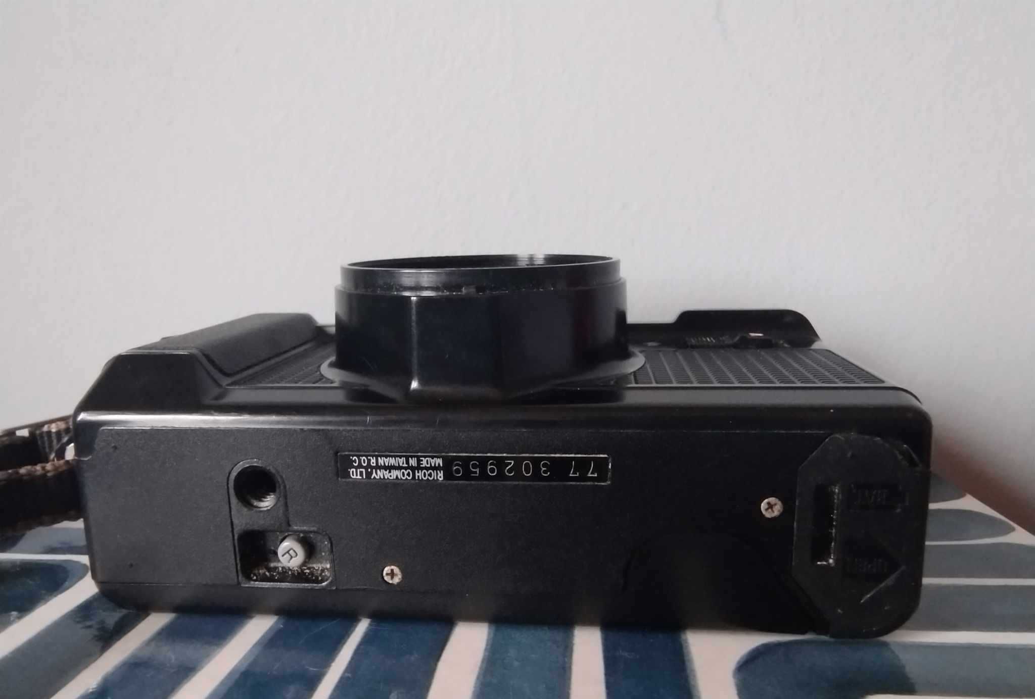 Aparat analogowy fotograficzny RICOH AF 5 analog stare aparaty vintage