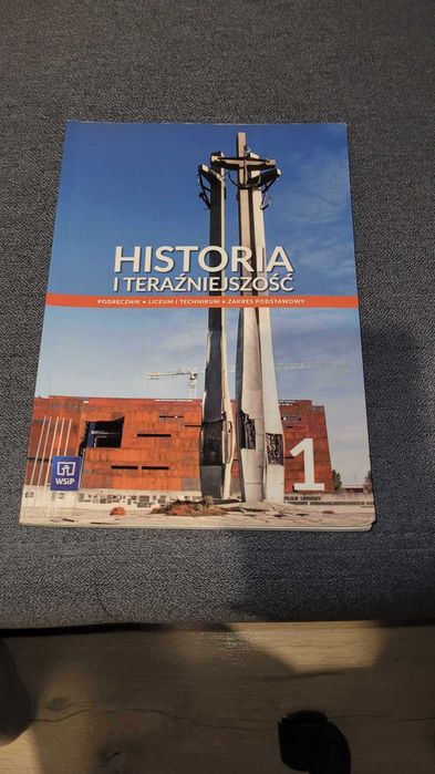 Podręcznik do historii i teraniejszość szkoła średnia 1 klasa