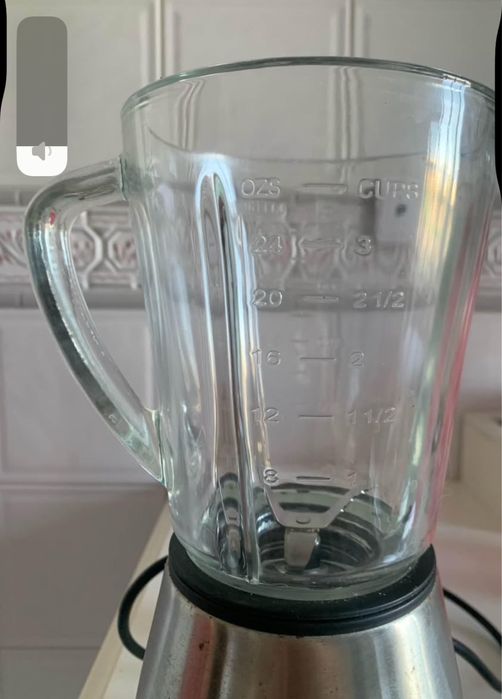 Liquidificadora Ufesa Optima – jarro de vidro