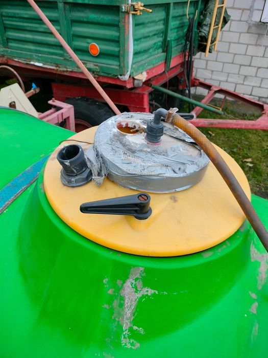 Opryskiwacz ciągany Skotarek