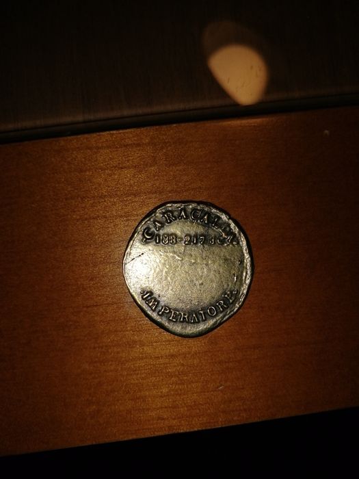 Moeda estrangeira antiga