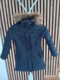 Reserved kurtka zimowa r. 134 cm dla dziewczynki