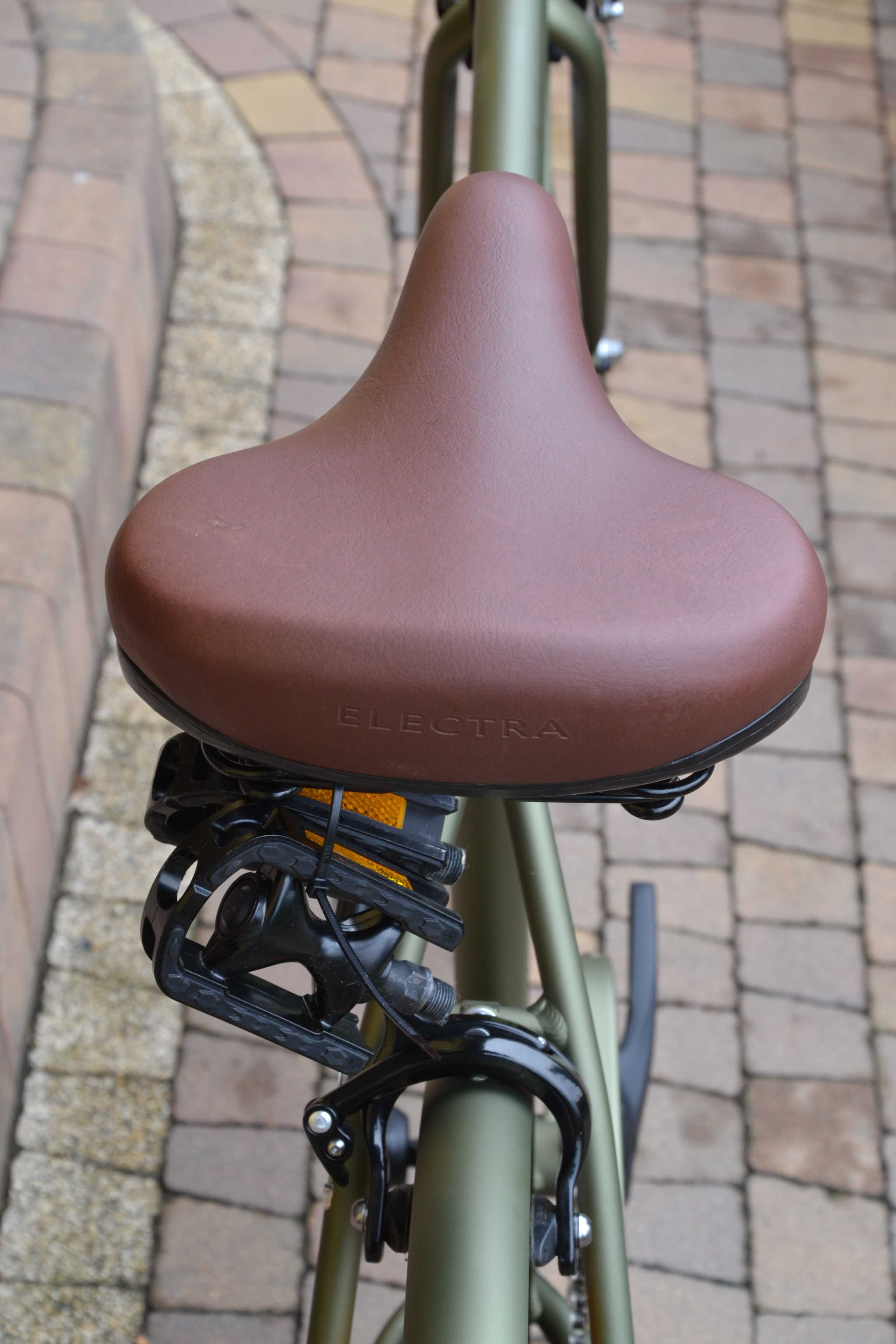 ELECTRA Loft 7D matte khaki wojskowy Shimano 7s rozmiar L Nowy 13,7kg