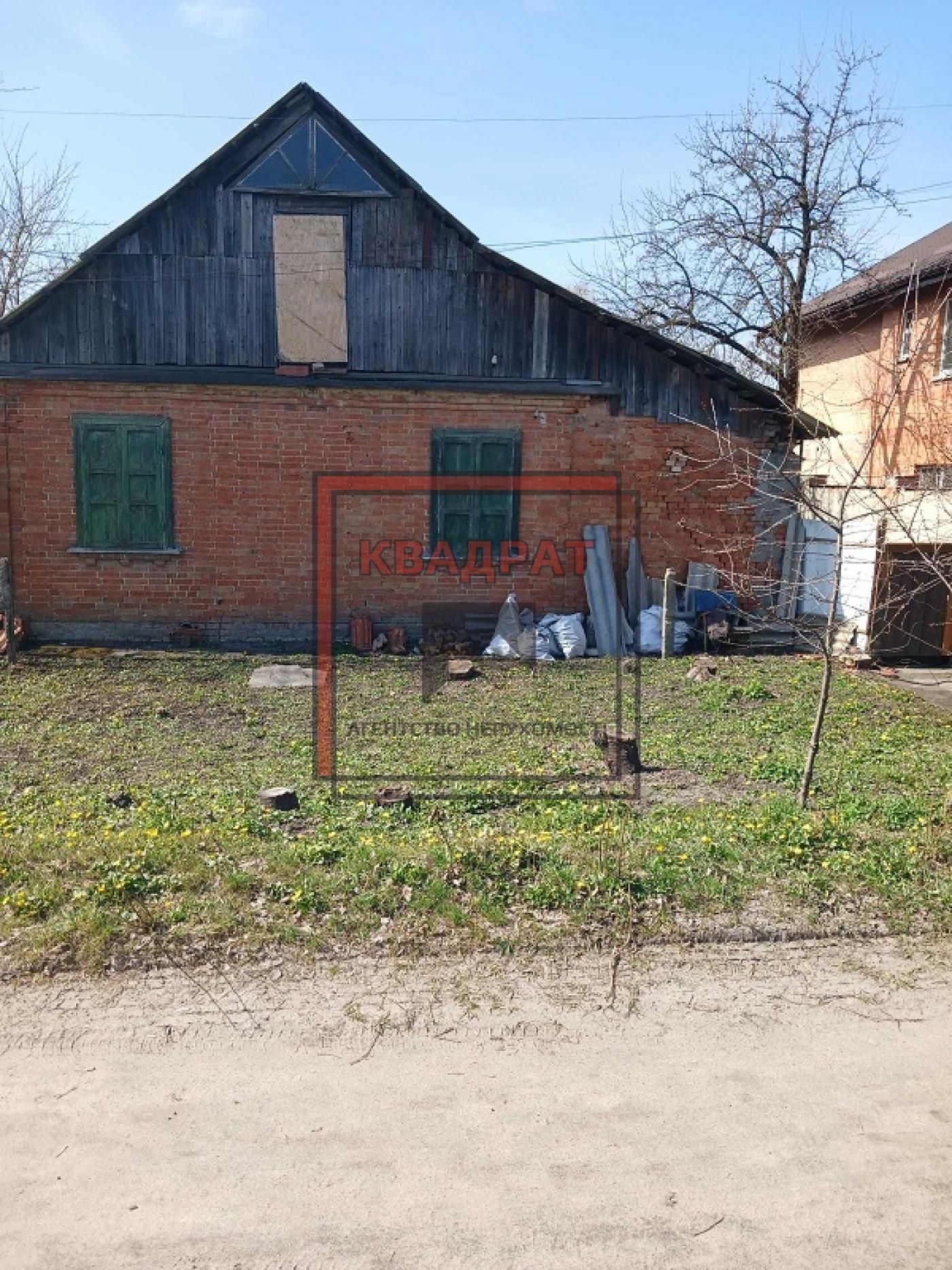 Продам половину будинку, на Подолі. код 4929